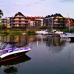 Marina Iii - Widok Na Jezioro, Podziemny Garaz, Winda, Klimatyzacja, Wanna I Prysznic, 2 Lazienki, Lux Apartment