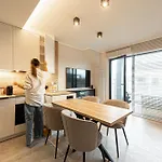 Apartman Marina Iii - Widok Na Jezioro, Podziemny Garaz, Winda, Klimatyzacja, Wanna I Prysznic, 2 Lazienki, Lux *