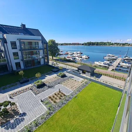 Apartment Marina Ostroda III - Widok Na Jezioro, Podziemny Garaz, Winda, Klimatyzacja, Wanna I Prysznic, 2 Lazienki, Lux *