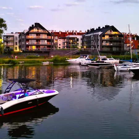 Marina Iii - Widok Na Jezioro, Podziemny Garaz, Winda, Klimatyzacja, Wanna I Prysznic, 2 Lazienki, Lux Lägenhet