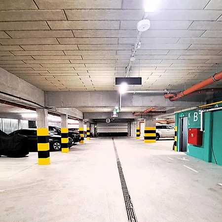 Marina Iii - Widok Na Jezioro, Podziemny Garaz, Winda, Klimatyzacja, Wanna I Prysznic, 2 Lazienki, Lux *