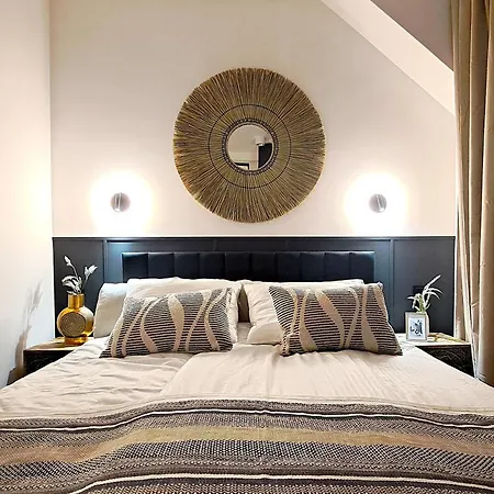 Apartment Marina Iii - Widok Na Jezioro, Podziemny Garaz, Winda, Klimatyzacja, Wanna I Prysznic, 2 Lazienki, Lux Ostroda