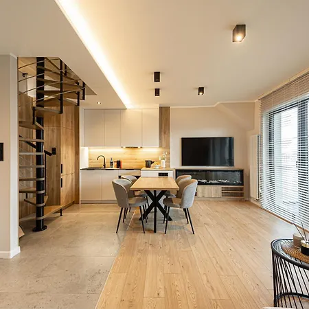 Marina Iii - Widok Na Jezioro, Podziemny Garaz, Winda, Klimatyzacja, Wanna I Prysznic, 2 Lazienki, Lux Lägenhet