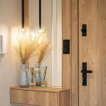 Marina Iii - Widok Na Jezioro, Podziemny Garaz, Winda, Klimatyzacja, Wanna I Prysznic, 2 Lazienki, Lux Appartement *