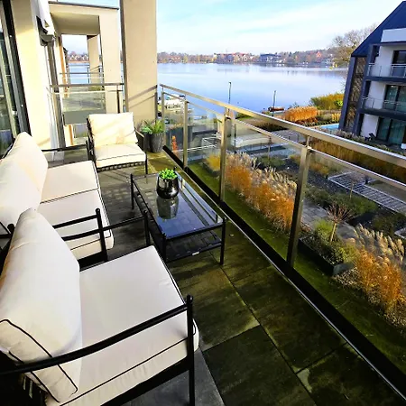 Marina Iii - Widok Na Jezioro, Podziemny Garaz, Winda, Klimatyzacja, Wanna I Prysznic, 2 Lazienki, Lux Appartement Ostróda